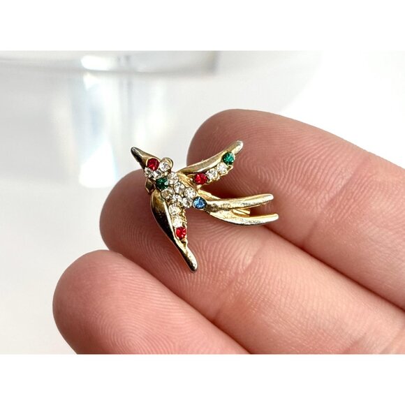 Rhinestoned Bird In Flight Gold Toned Vintage Costume Jewelry Brooch | Lapel Pin - Picture 4 of 7